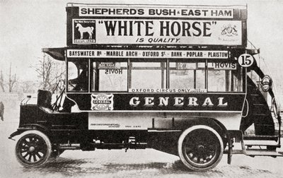 An omnibus, c.1910, from The Story of Twenty Five Years, publikoval 1935 od English Photographer