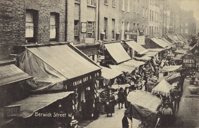 Berwick Street, W od English Photographer