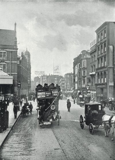 Bishopsgate Street (bez), při pohledu na východ z blízkosti Liverpool Street (černobílá fotografie) od English Photographer