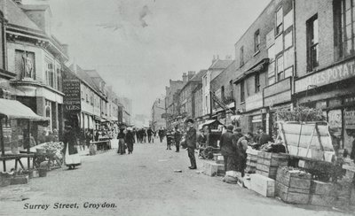 Britannia, Surrey Street, Croydon: pouliční trh, 1890 od English Photographer