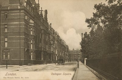 Cadogan Square, Londýn (černobílá fotografie) od English Photographer