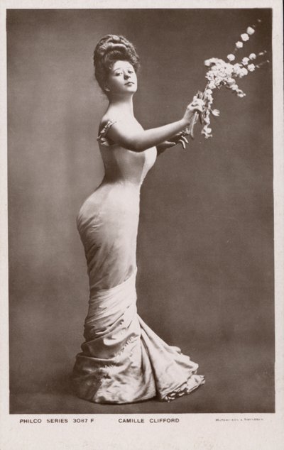 Camille Clifford, původní Gibson Girl (č/b foto) od English Photographer