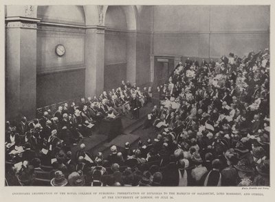 Oslava stého výročí Royal College of Surgeons, předání diplomů markýzi ze Salisbury, lordu Roseberymu a dalším, na University of London dne 26. od English Photographer