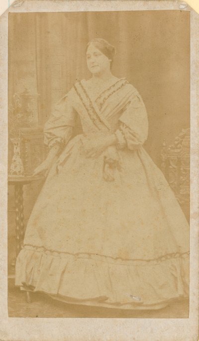 Charles Matthews od English Photographer