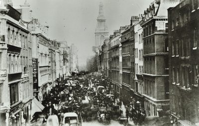 Cheapside, při pohledu na východ k Bow Church, City of London, 1880 od English Photographer