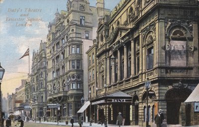 Dalys Theatre, Leicester Square, Londýn (barevné foto) od English Photographer