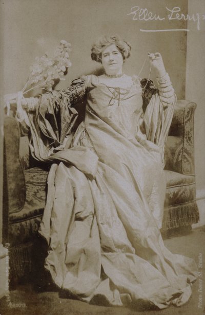Ellen Terry (černobílá fotografie) od English Photographer