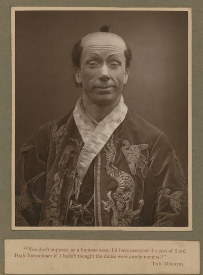 George Grossmith jako Ko-Ko v Mikado od English Photographer