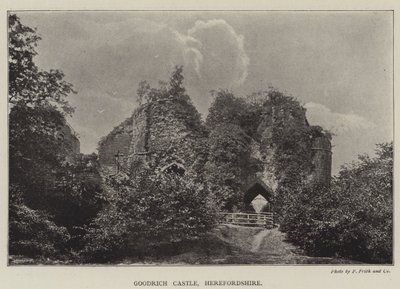 Hrad Goodrich, Herefordshire od English Photographer