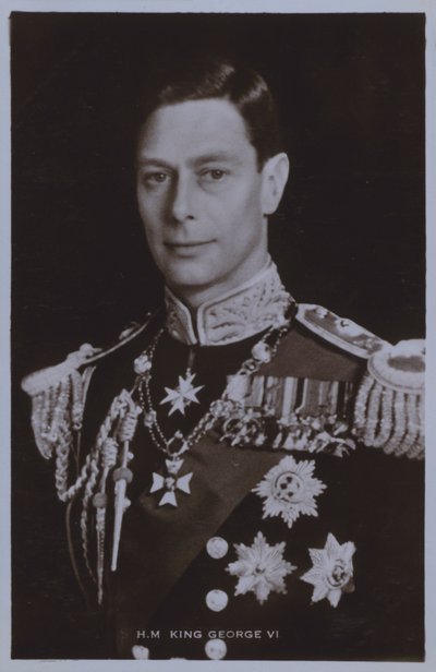 HM King George VI (černobílá fotografie) od English Photographer