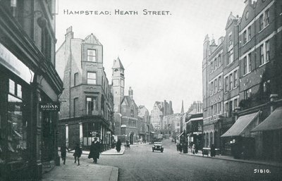 Heath Street v Hampsteadu od English Photographer