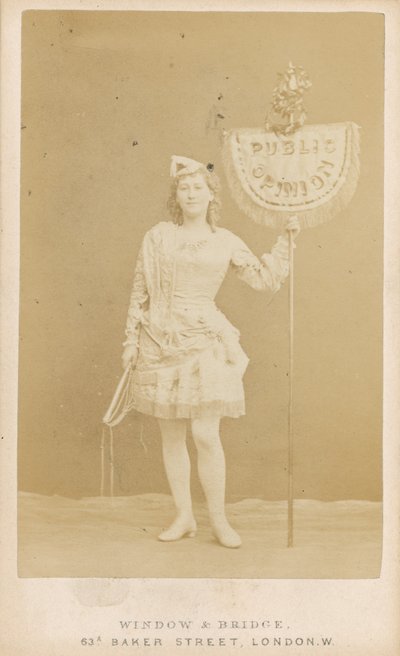 Helen Howard od English Photographer
