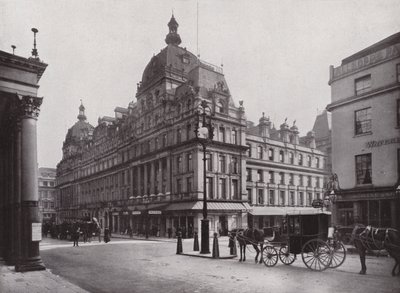 Divadlo Jeho Veličenstva a hotel Carlton, Haymarket od English Photographer