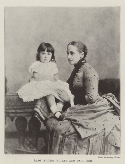 Lady Audrey Buller a dcera od English Photographer