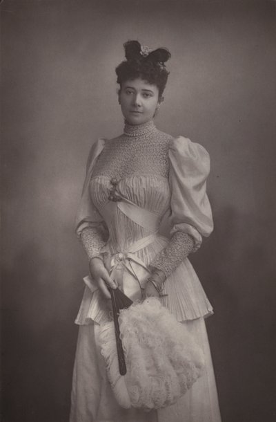 Lady Colin Campbell od English Photographer