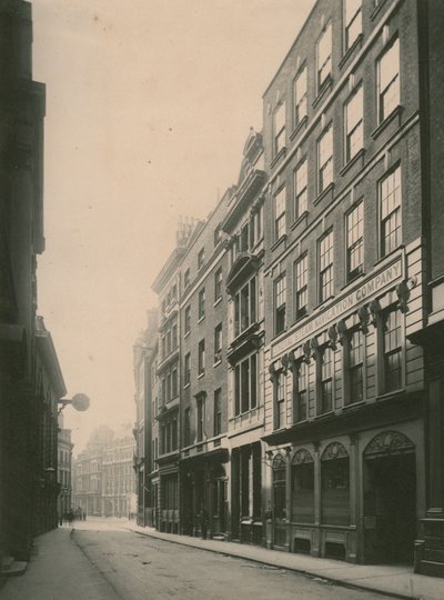 Lombard Street, Londýn; fotografie; z června 1885 od English Photographer