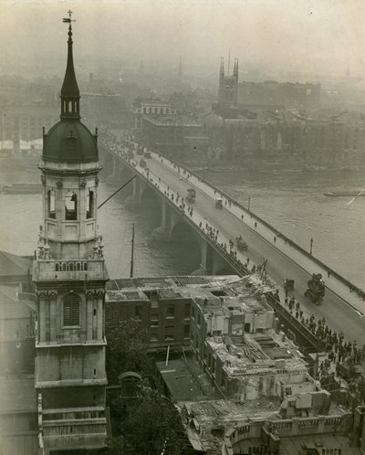 London Bridge, 18. srpna 1920 od English Photographer