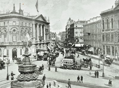 London Pavilion, Piccadilly Circus, Westminster LB: Pohled na východ, 1896 od English Photographer