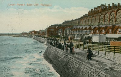 Lower Parade, East Cliff, Ramsgate. Pohlednice odeslaná v roce 1913. od English Photographer