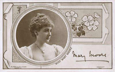 Mary Moore, anglická divadelní herečka (čb fotografie) od English Photographer