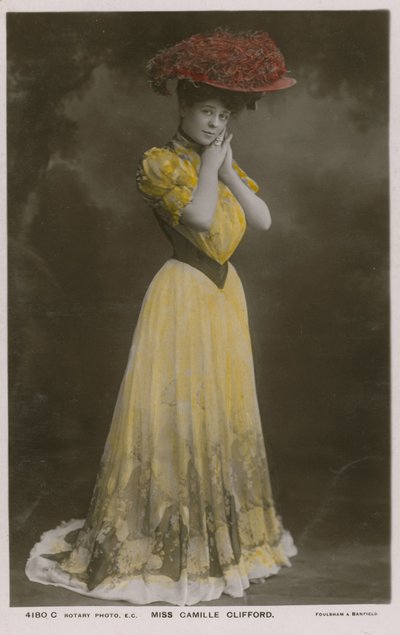 Slečna Camille Cliffordová od English Photographer