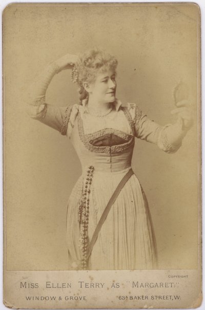 Slečna Ellen Terry jako Margaret (čb fotografie) od English Photographer