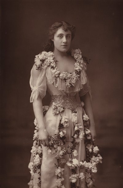 Slečna Julia Neilsonová od English Photographer
