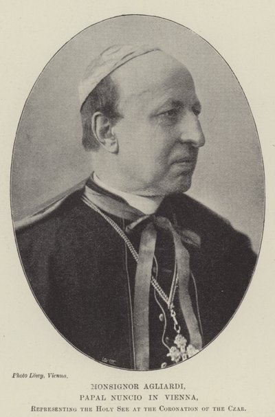 Monsignor Agliardi, papežský nuncius ve Vídni, zastupující Svatý stolec při korunovaci cara od English Photographer