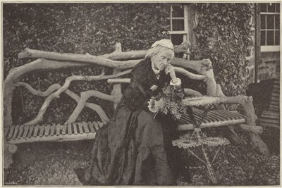 Paní Gladstoneová v zahradě hradu Blackcraig od English Photographer