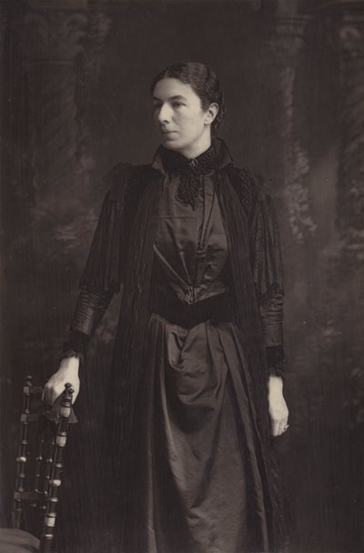Paní Humphry Wardová od English Photographer