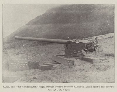 Naval Gun, Joe Chamberlain, s kapitánem Scotts Position-Carriage, po vypálení deseti ran od English Photographer