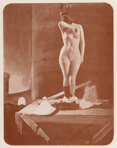 Nudistické umění: Sabotáž (čb fotografie) od English Photographer