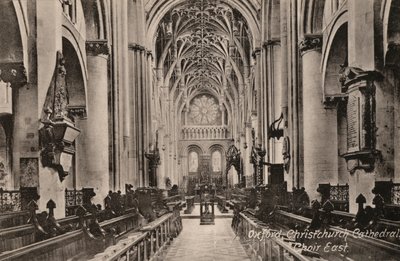 Oxford, Christchurch Cathedral, Choir East (č/b foto) od English Photographer