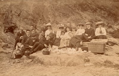 Piknikový čaj na pláži (č/b fotografie) od English Photographer
