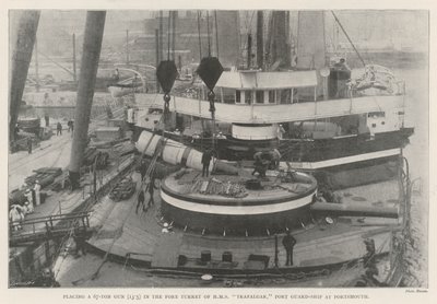 Umístění 67tunové zbraně (13,5) do přední věže HMS Trafalgar, Port Guard-Ship v Portsmouthu od English Photographer