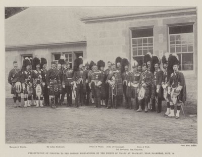 Prezentace barev Gordon Highlanders princem z Walesu v Braikley, poblíž Balmoral, 18. září od English Photographer