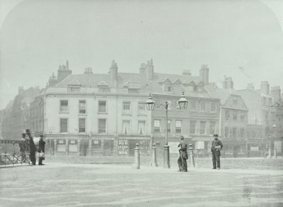Princes Street, Westminster LB: ze svatyně, 1885 od English Photographer