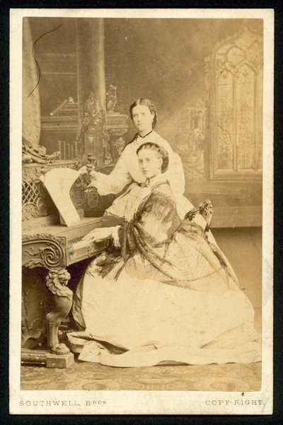 Princezna Alexandra a princezna Dagmar od English Photographer