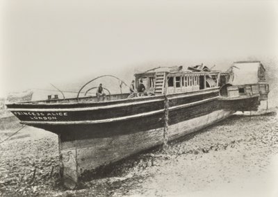 Princezna Alice: poté, co byla vychována z Temže, Londýn, 1889 od English Photographer