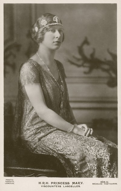 Princezna Mary, vikomtesa Lascelles (černobílá fotografie) od English Photographer