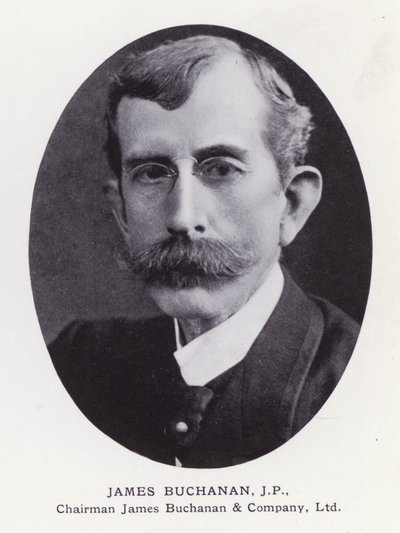 Významní muži Londýna: James Buchanan (černobílá fotografie) od English Photographer