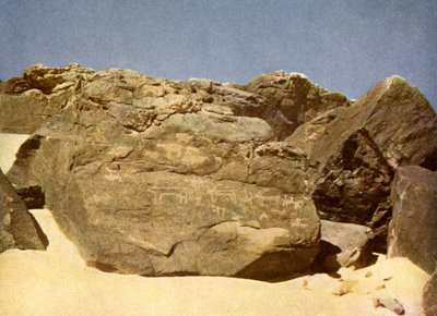 Skála nesoucí prehistorické heiroglyfy, Egypt. od English Photographer