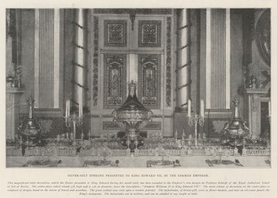 Stříbrno-zlacené Epergne darované králi Edwardu VII německým císařem od English Photographer