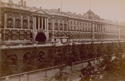 Somerset House od English Photographer