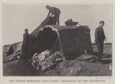 Exploze motoru poblíž Goole, Fragmenty lokomotivy od English Photographer