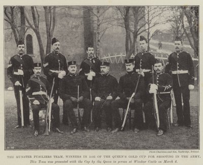 Tým Munster Fusiliers, vítězové v roce 1895 v Queens Gold Cup za střelbu v armádě od English Photographer