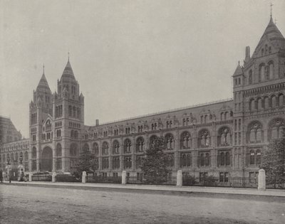 Přírodovědné muzeum (čb fotografie) od English Photographer