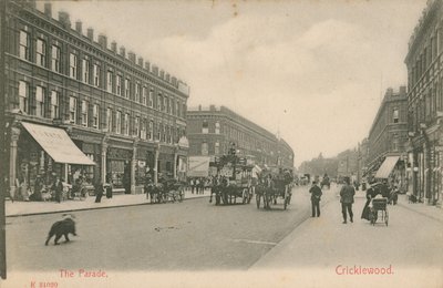 Průvod, Cricklewood od English Photographer