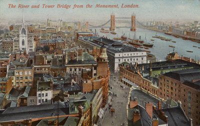 Řeka a Tower Bridge od památníku, Londýn od English Photographer