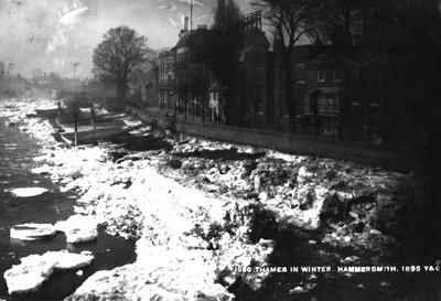 Temže v Hammersmith v zimě, 1895 od English Photographer